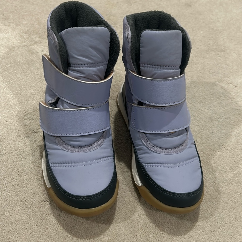 Barely used Sorel winter boots for kids